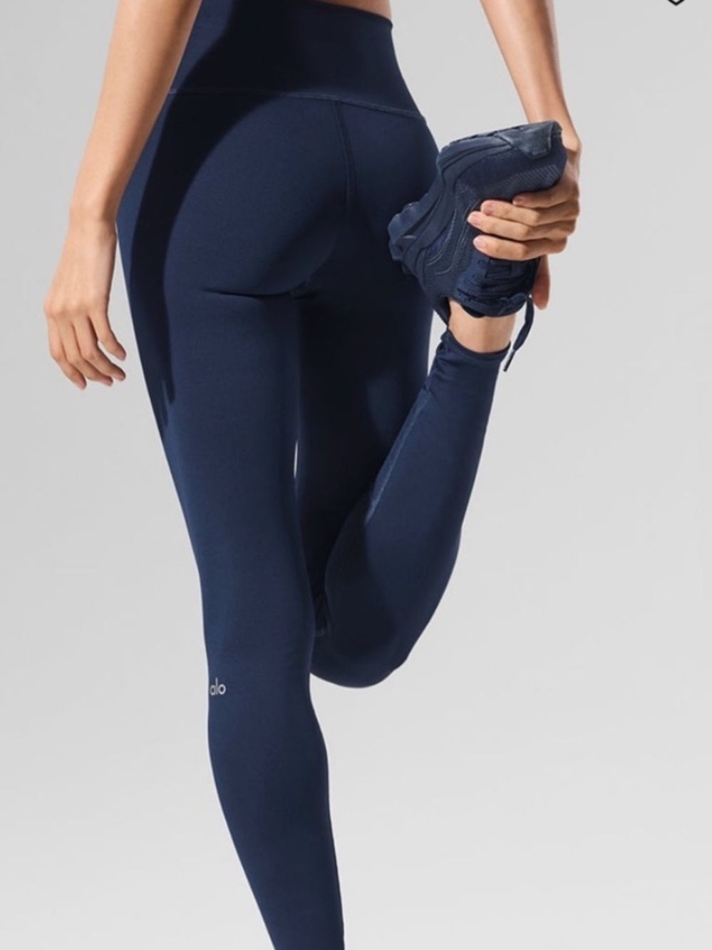 ALO Yoga  Airlift Legging - Navy Size Medium NWT